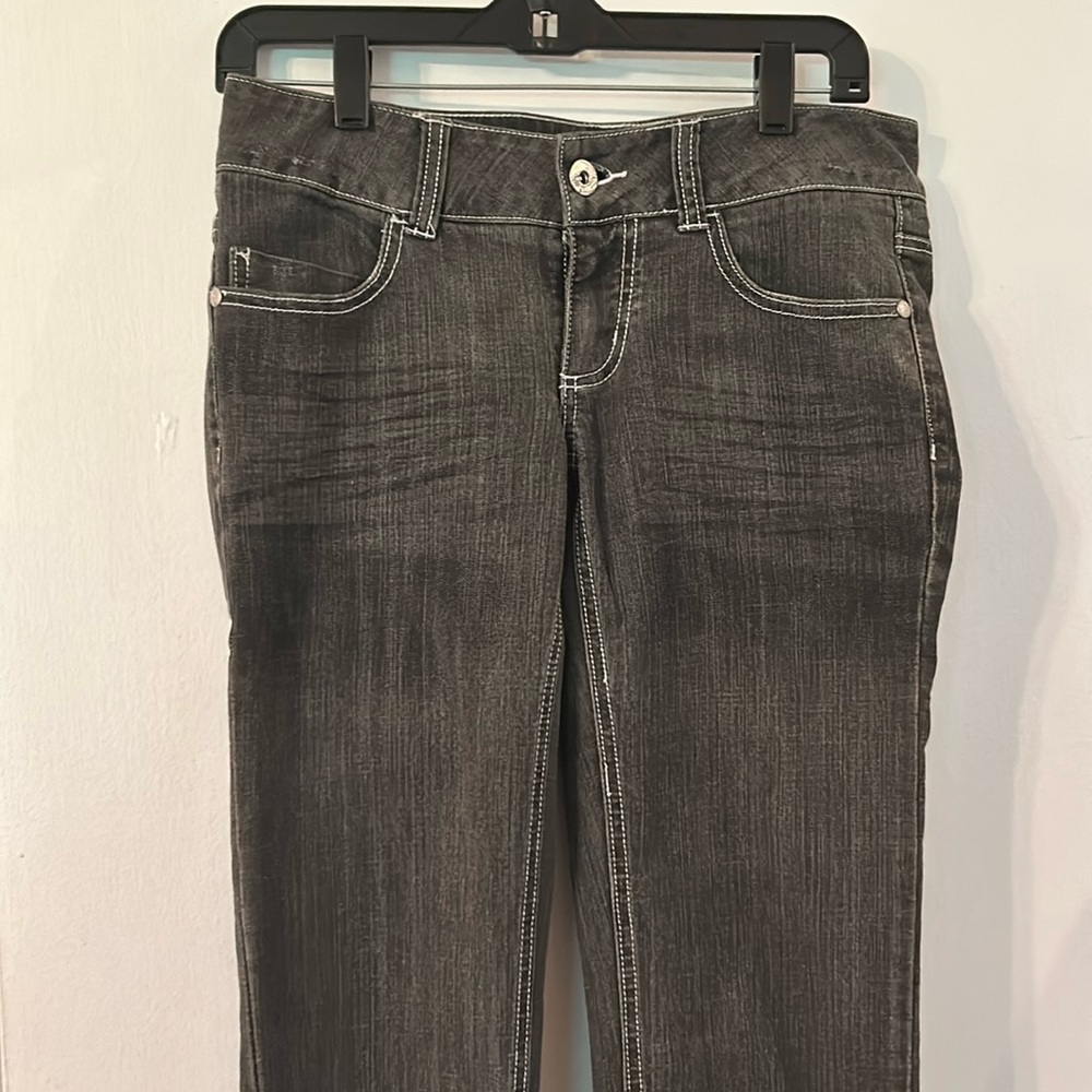 Mossimo Juniors Skinny Low Rise Jeans